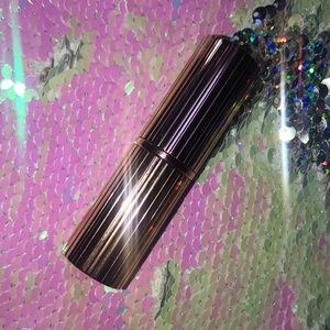 Charlotte Tilbury | Lipstick in Very Victoria